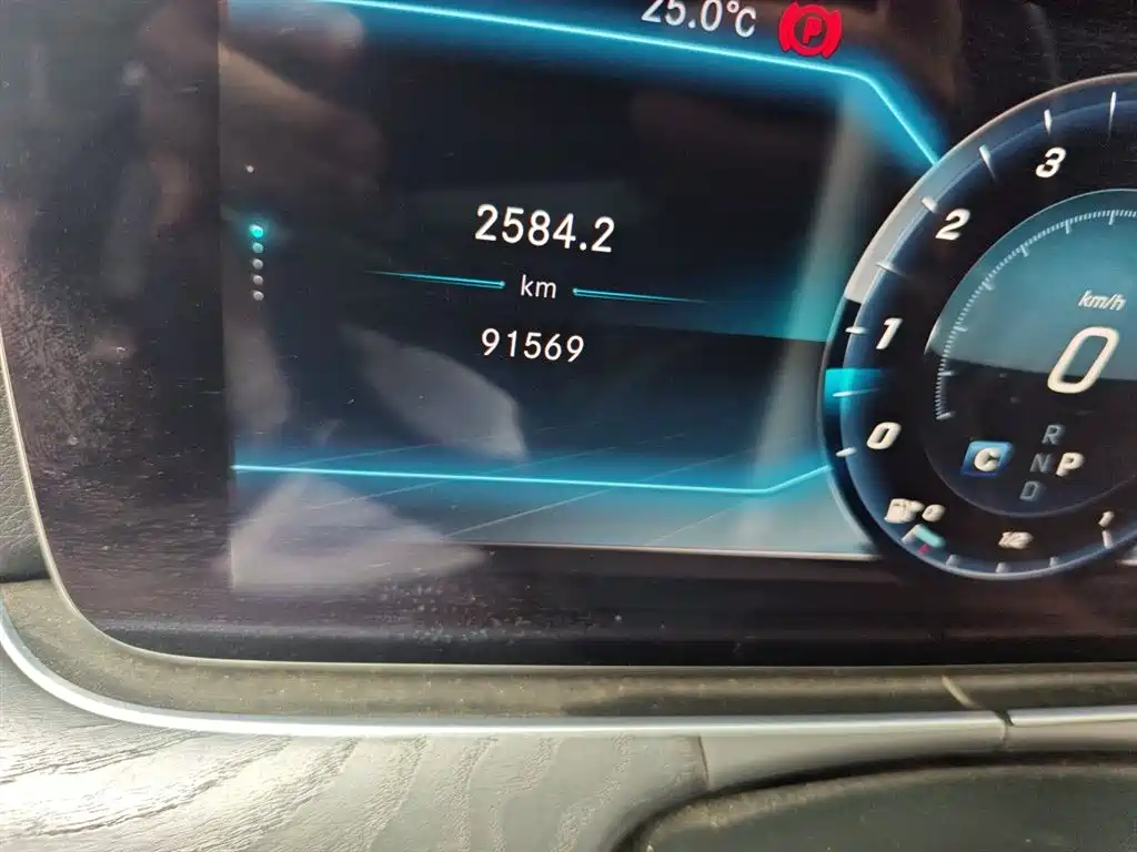 Mercedes-Benz E-Class 2018 E 200 L Sport фото 9