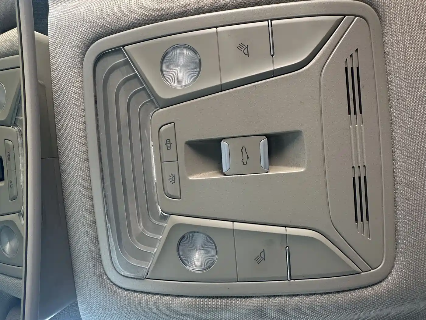 Hongqi H5 2019 30TD Smart Connect Rhythm Edition фото 19