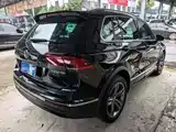 Фото 15 - Volkswagen Tiguan