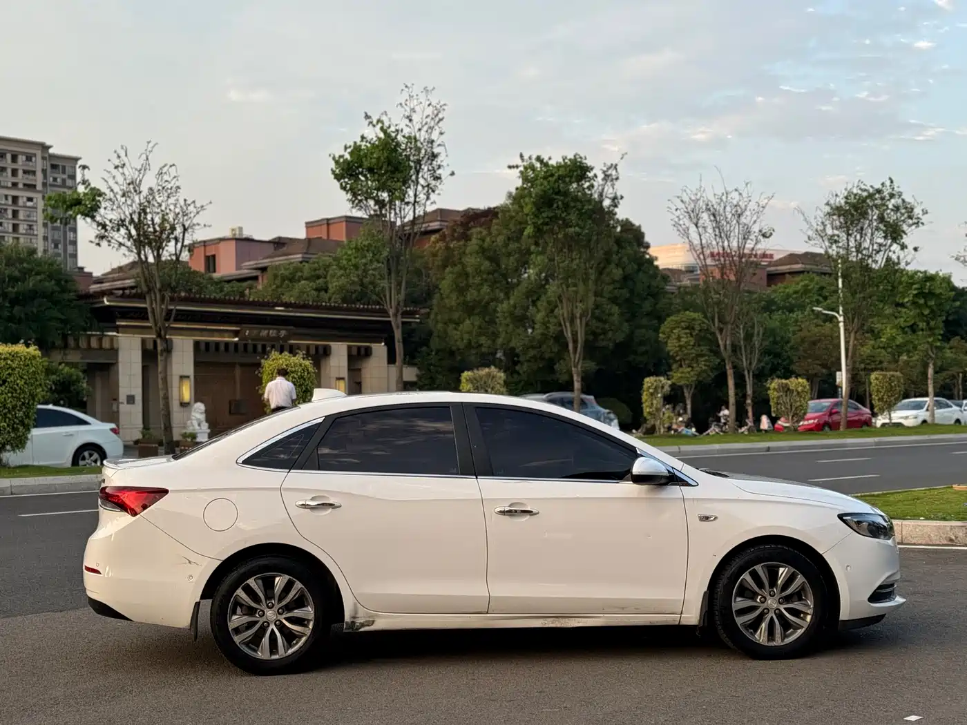 Buick Excelle 2018 18T Automatic Flagship фото 14