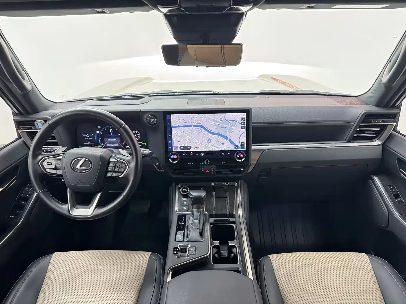 Lexus GX 2024 OVERTRAIL Summit Edition фото 4