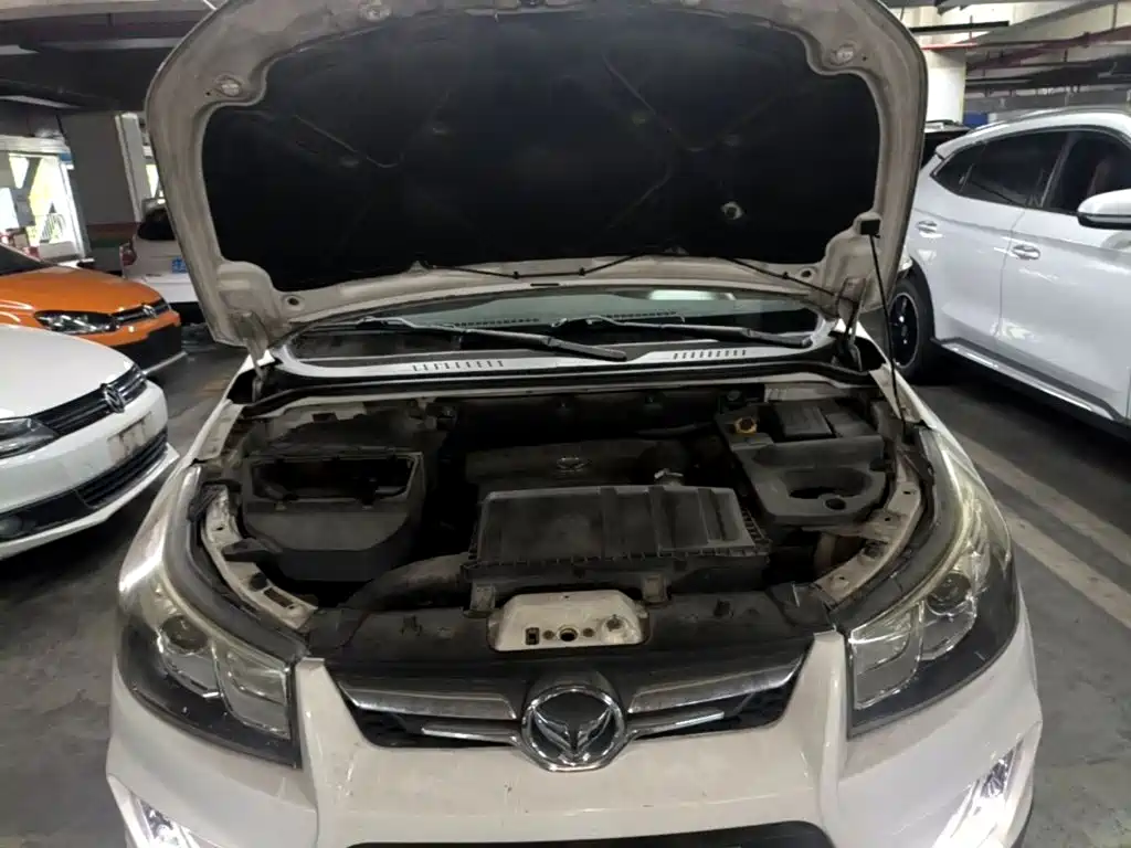 BAIC Huansu S3 2016 2016 1.5L Manual Luxury (China IV)