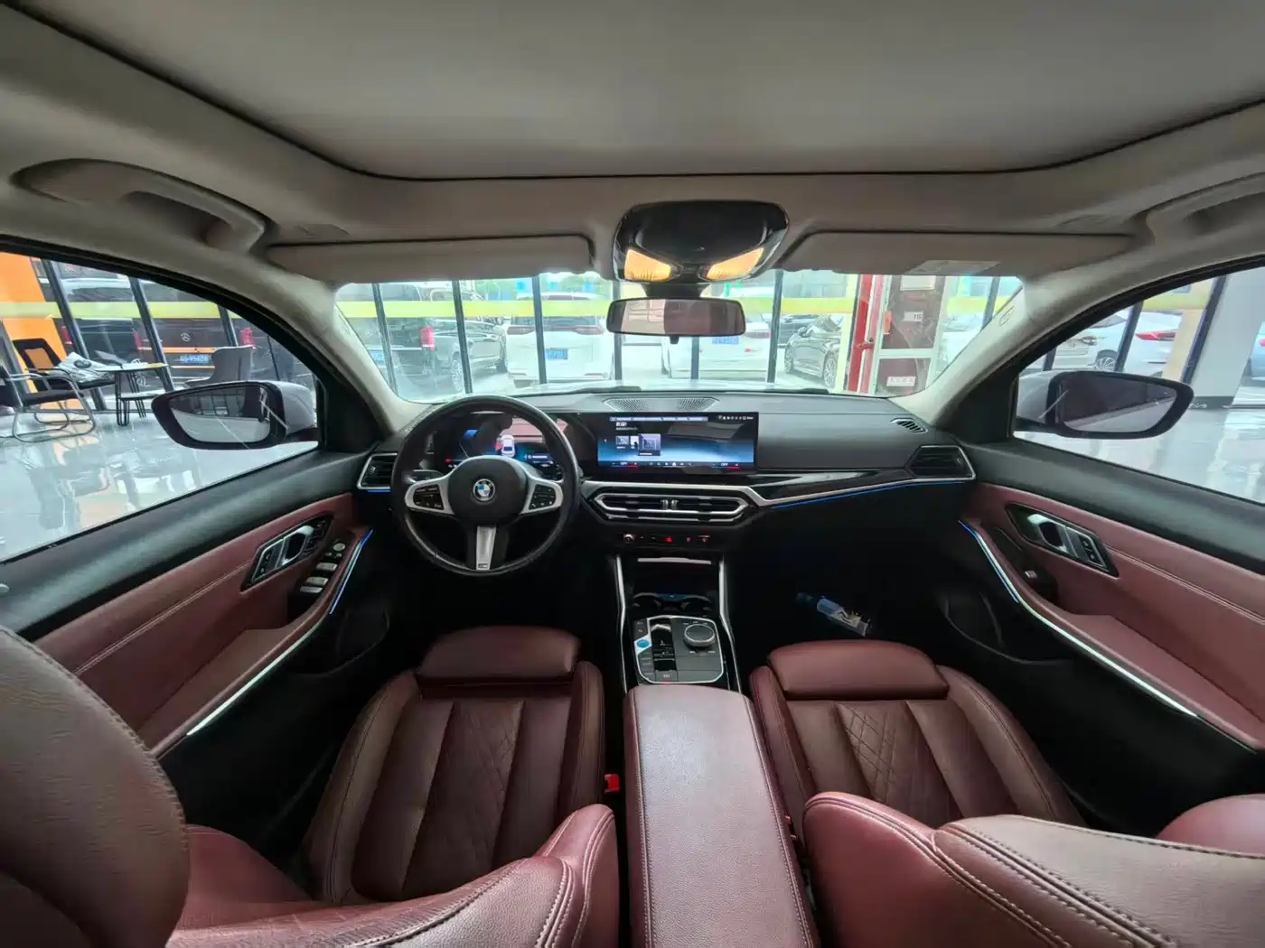 BMW i3 2024 eDrive 35 L фото 8