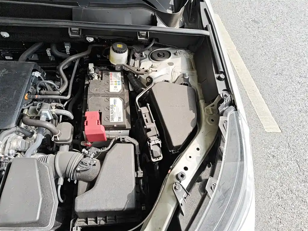 Toyota Wildlander 2024 2.0L CVT 2WD Urban Edition фото 22