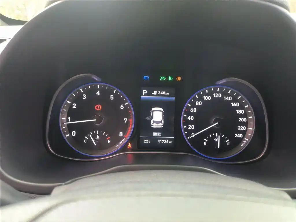 Hyundai ENCINO 2018 1.6T DCT ZhiPao Edition China V фото 12
