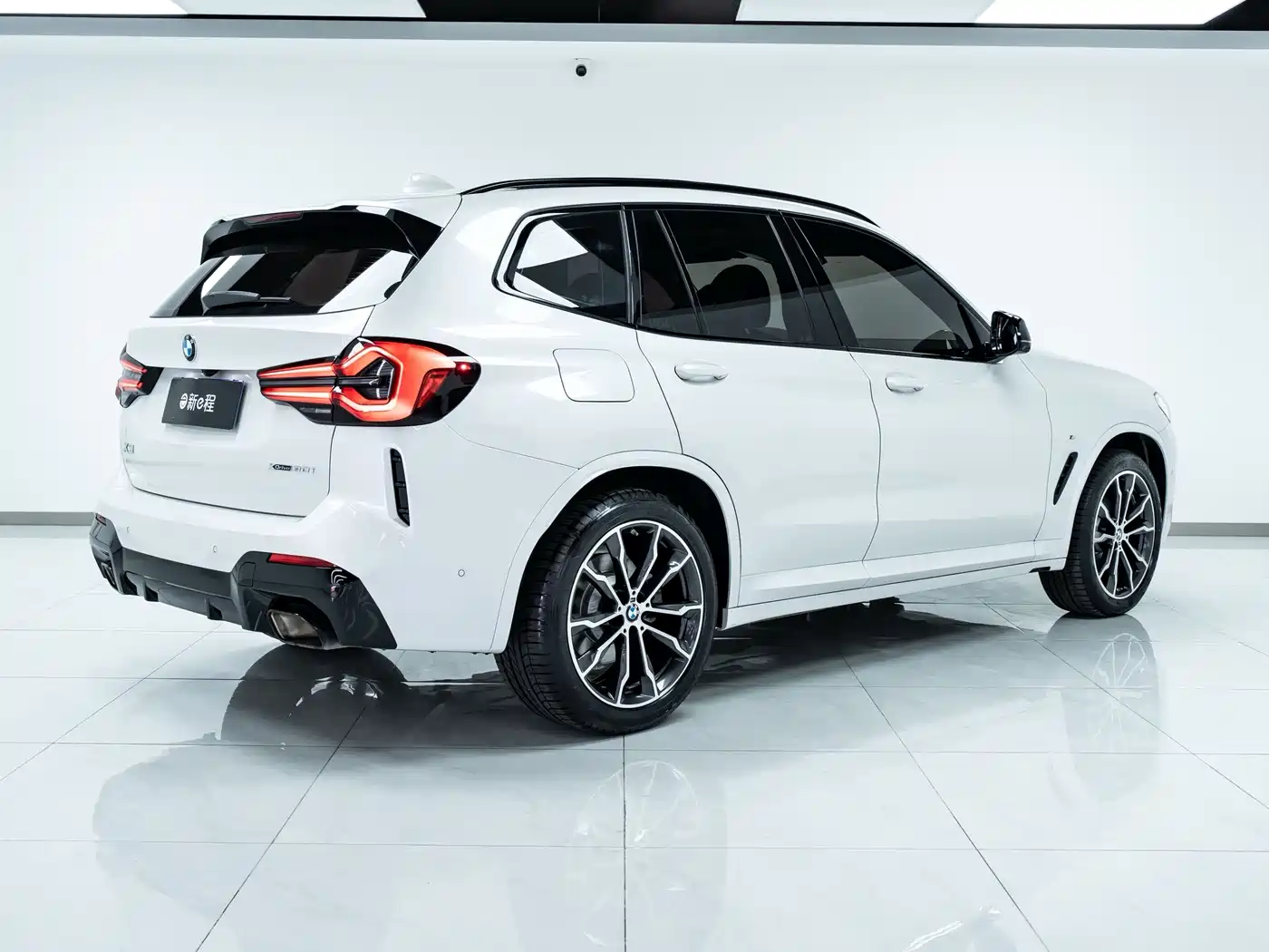 BMW X3 2022 xDrive30i Leading M Night Package фото 6
