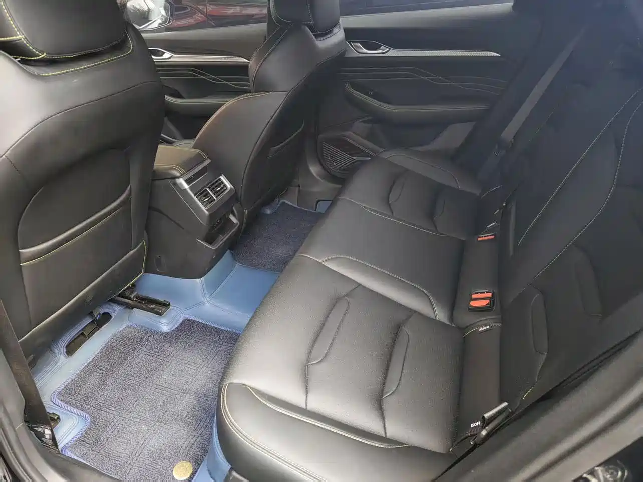 Фото 8 - Geely Preface