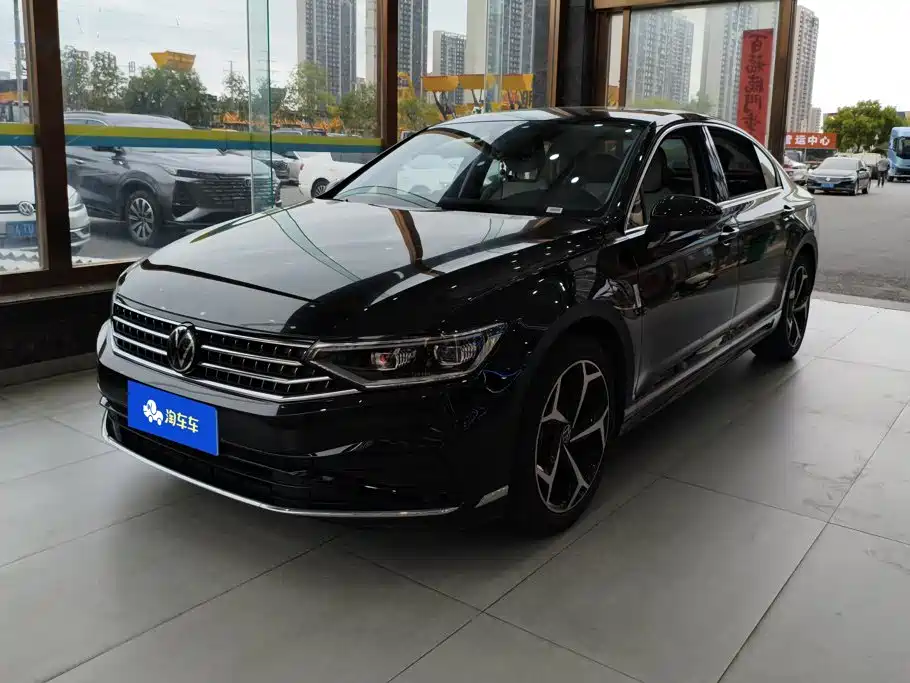 Volkswagen Magotan 2025 2026 Model 30 Million Special Selection 380TSI DSG Luxury