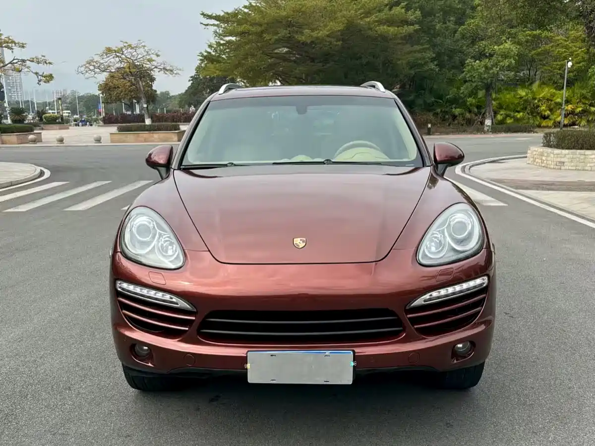 Porsche Cayenne 2011 Cayenne 3.0T фото 2