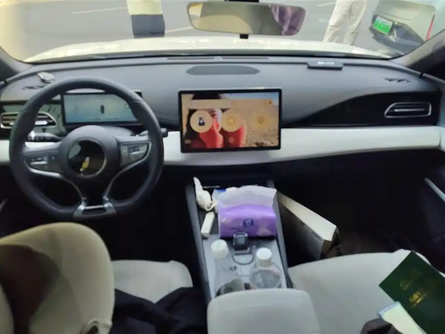 BYD Seal 06 New Energy 2024 DM-i 120KM Honor фото 12