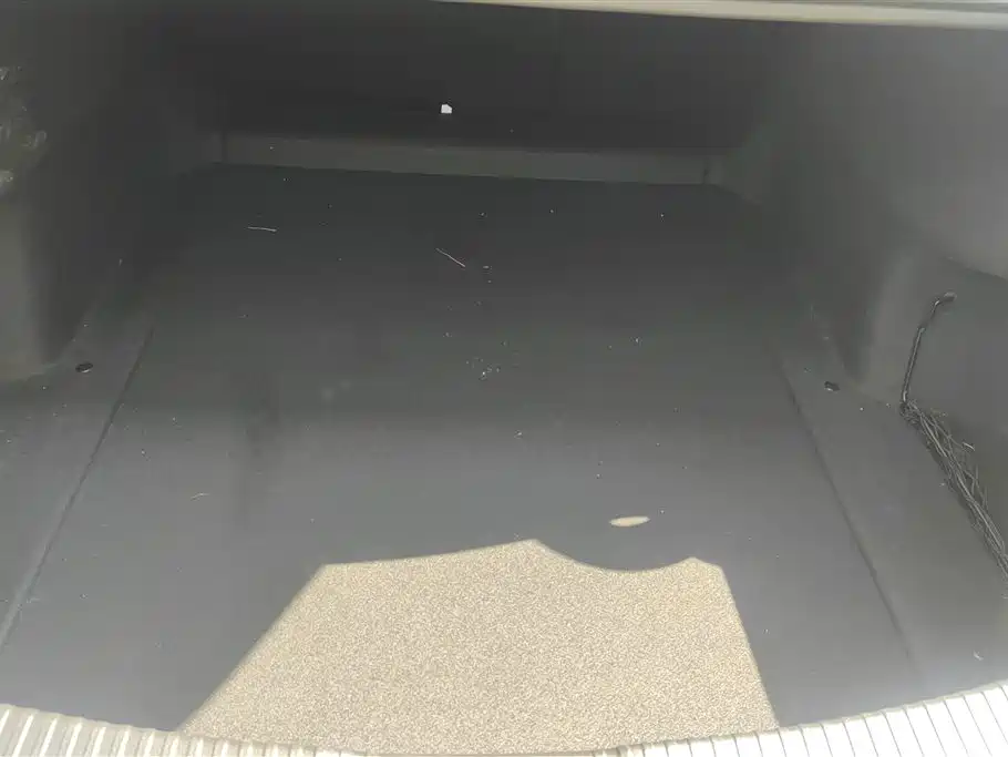 Hongqi H5 2023 2.0T Auto Smart Connect Flagship фото 4