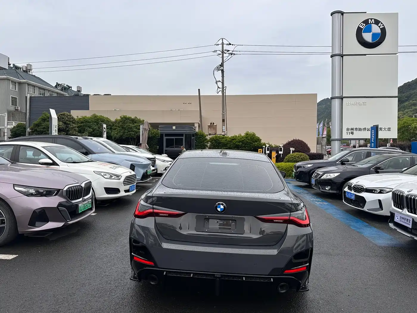 BMW 4 Series 2024 430i Gran Coupe M Sport Shadowline Package фото 11