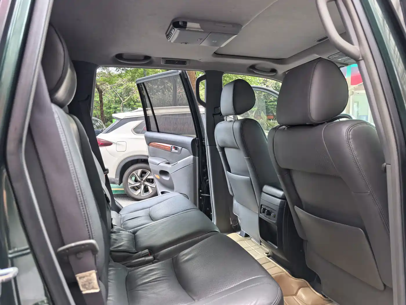 Toyota Prado 2009 2005 Model 4.0L Automatic GX Luxury DVD Edition