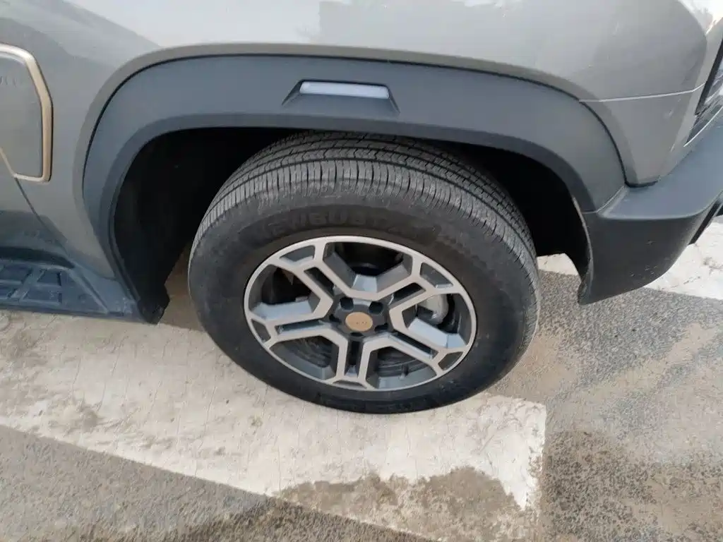 Jetour T2 2025 2025 1.5TD DCT 2WD Explorer+