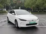 Фото 3 - Geely Geometry A
