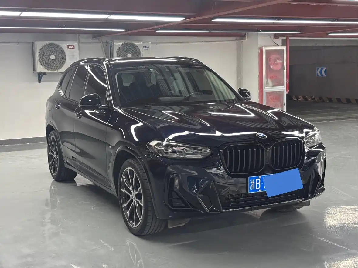 Photo 3 - BMW X3