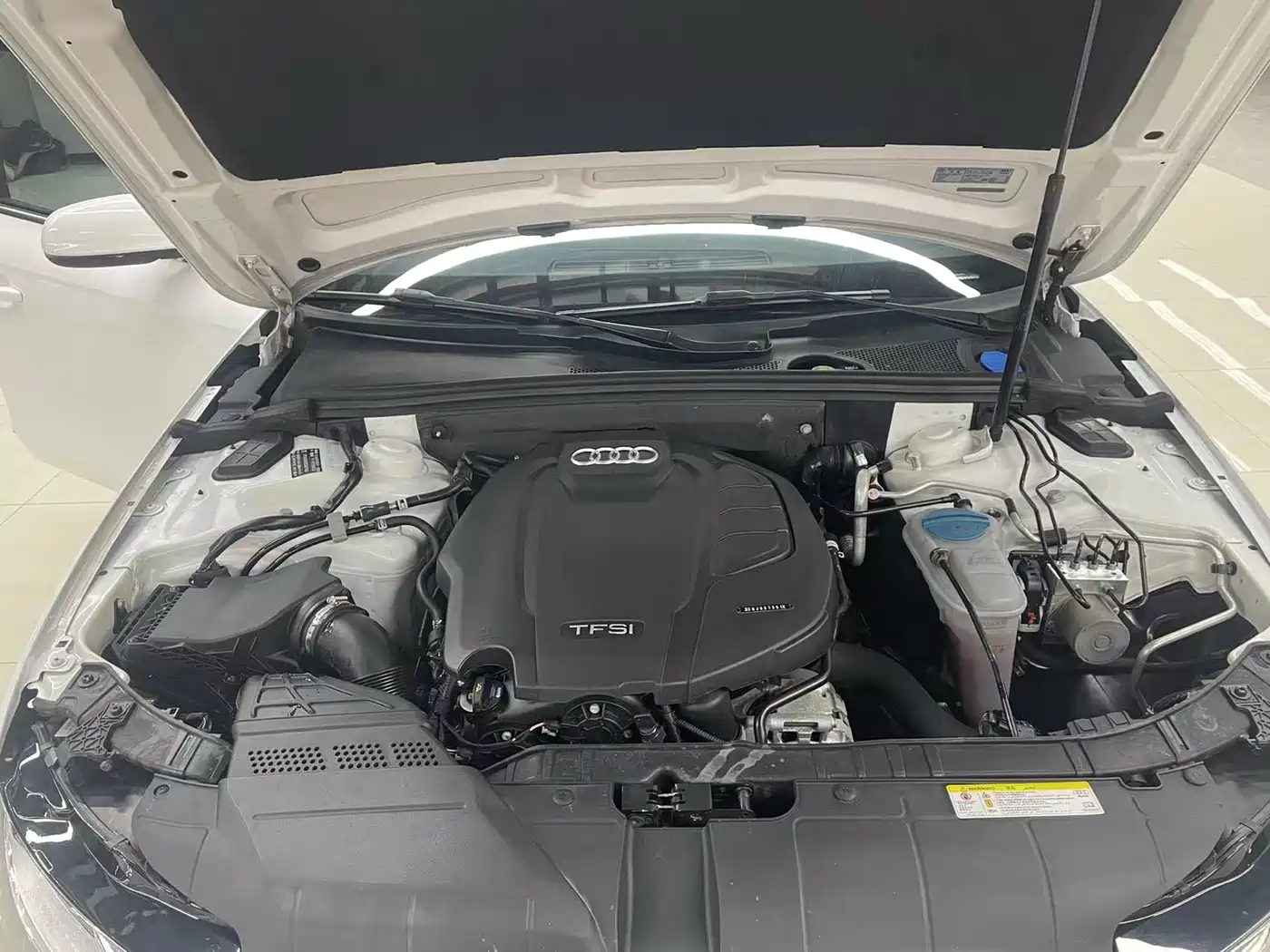 Audi A4L 2015 35 TFSI Auto Standard фото 15
