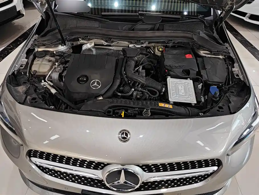 Mercedes-Benz B-Class 2020 B 200 Sport Edition фото 10