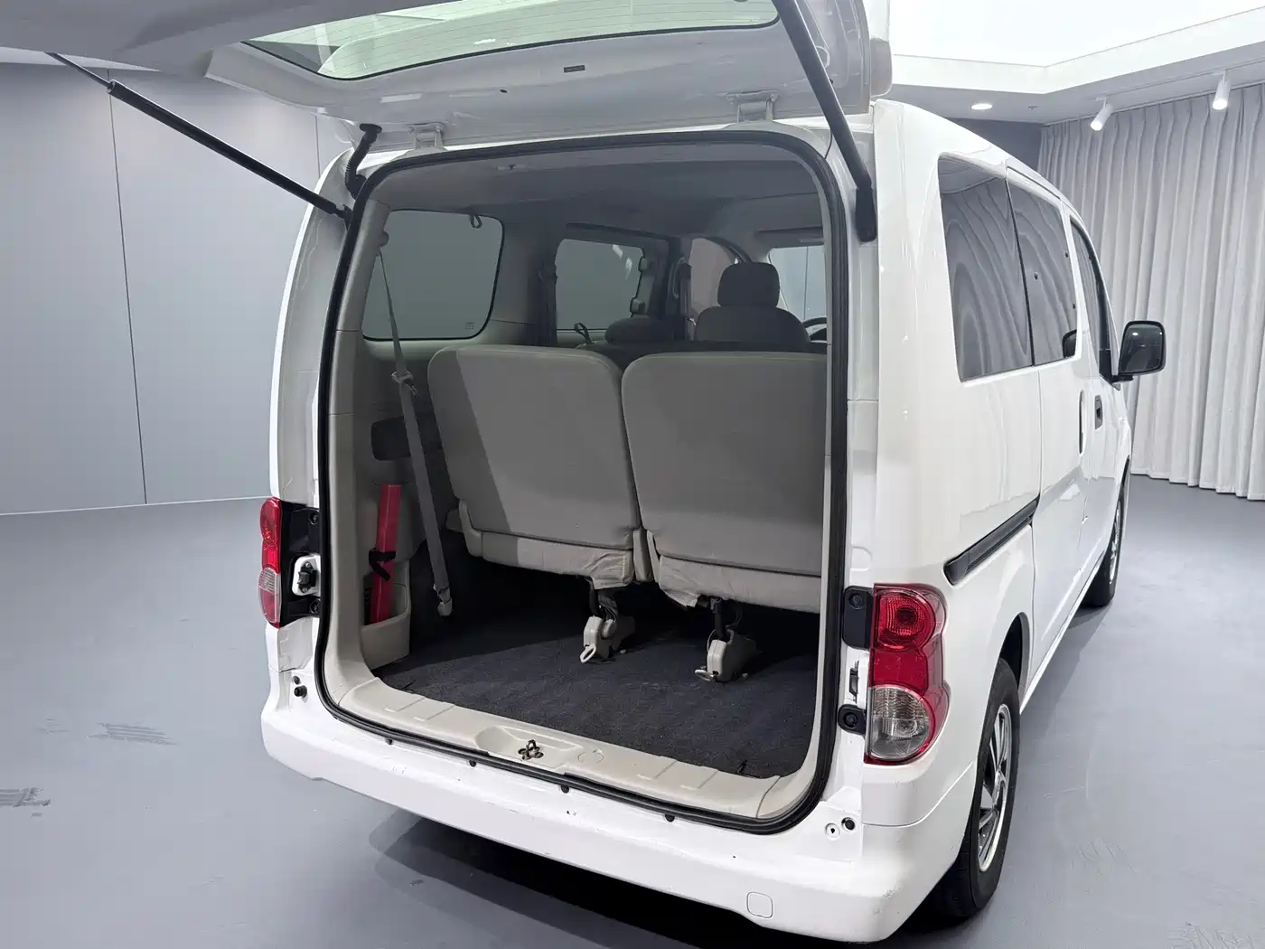 Nissan NV200 2017 2018 1.6L CVT Luxury Model