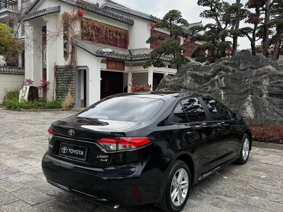 Toyota Levin 2021 185T CVT Luxury Edition фото 5