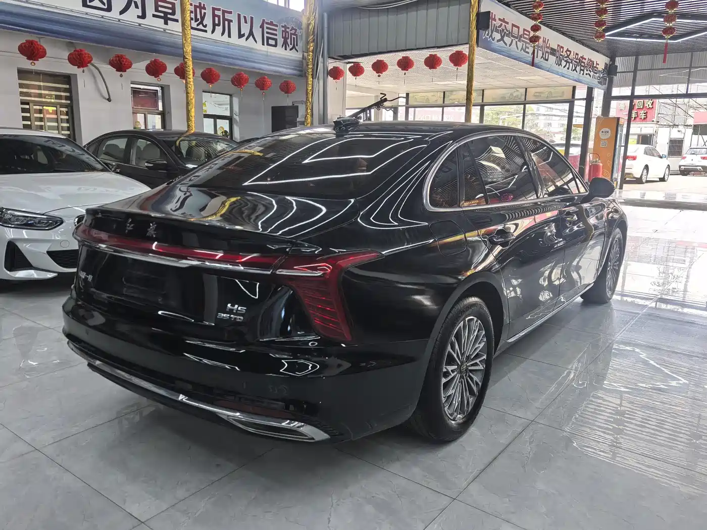 Hongqi H5 2023 1.5T DCT Smart Connect Joy Edition фото 9