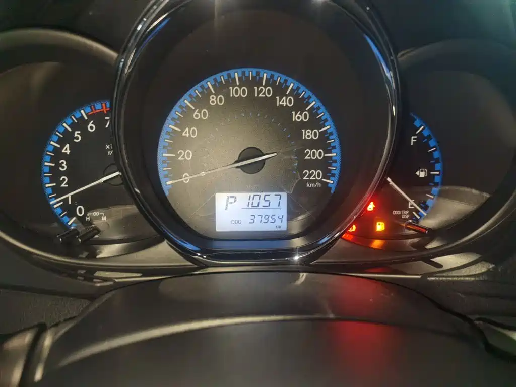 Toyota Vios 2017 1.3L CVT Sharp фото 12