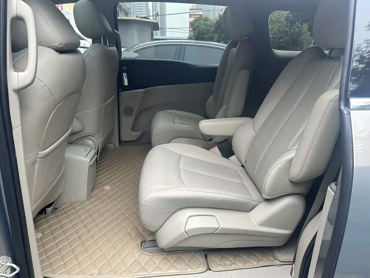 Buick GL8 2018 28T Luxury Model China VI фото 10