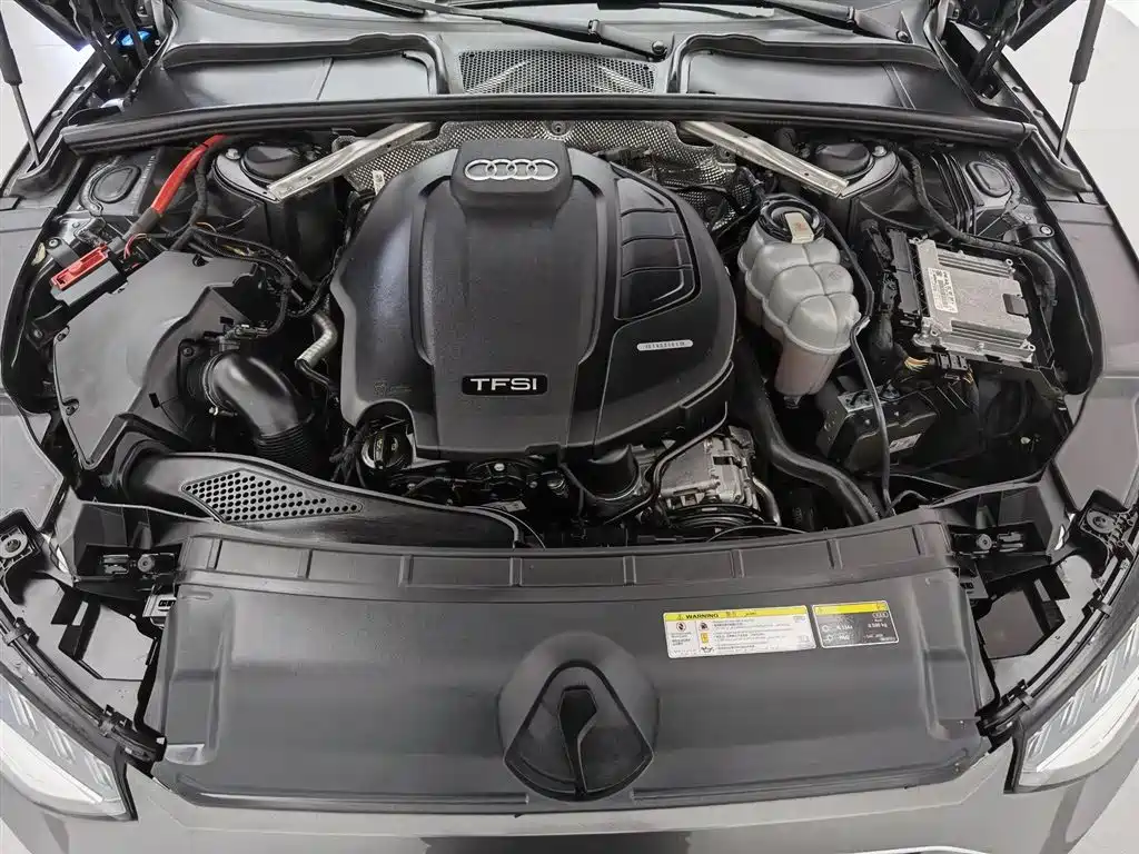 Audi A4L 2020 40 TFSI Fashion Elegance фото 6