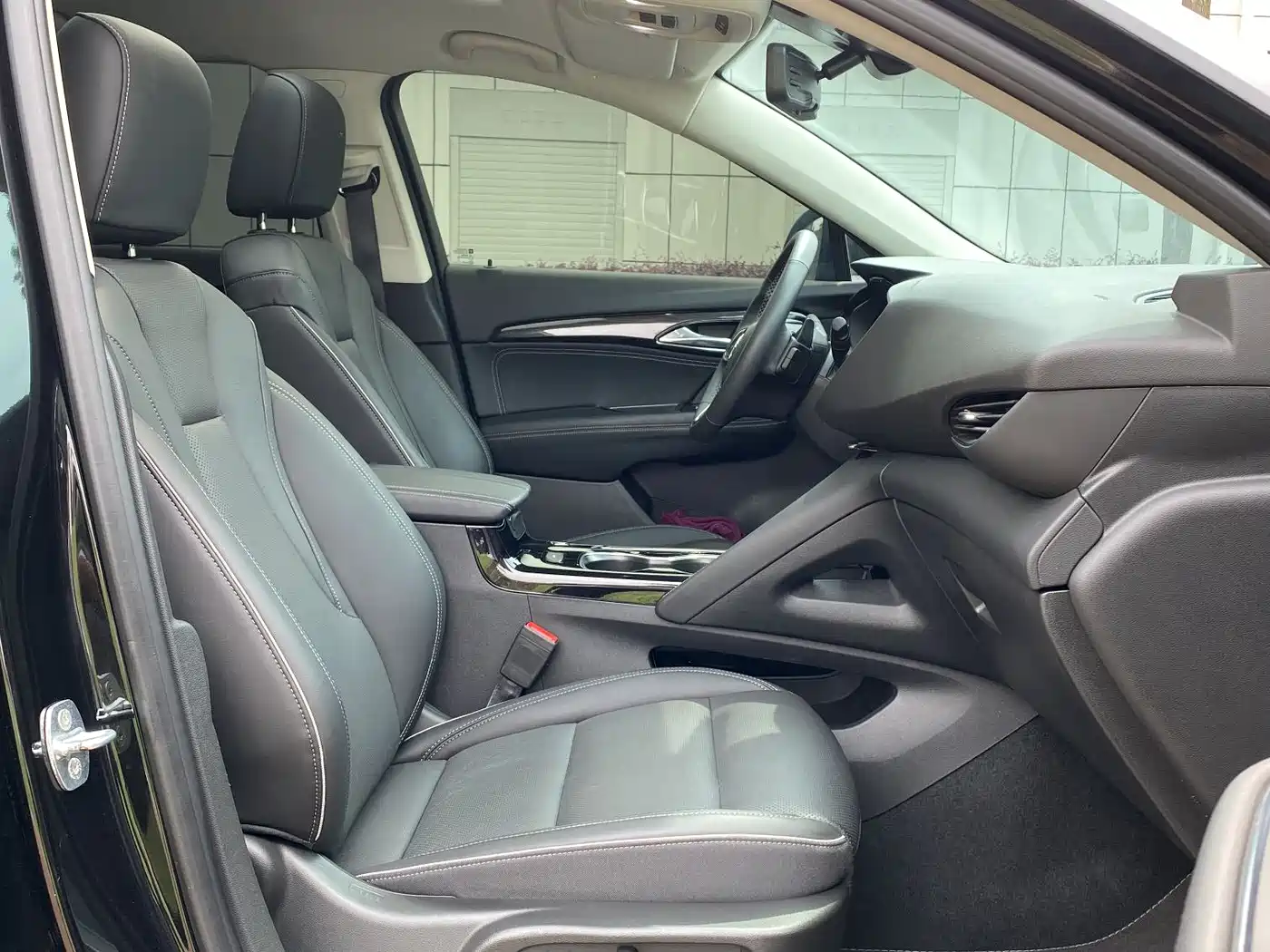 Buick Envision Plus 2023 Enclave Plus 652T 5-Seater Luxury фото 9