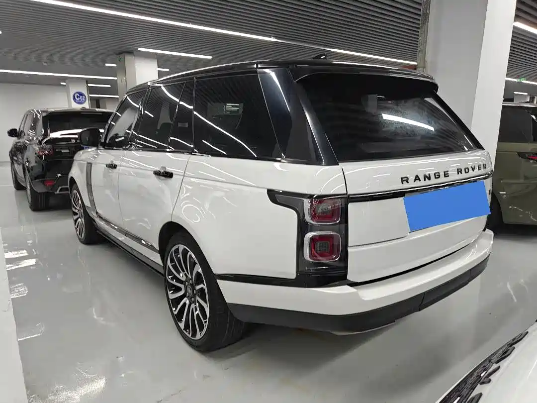 Land Rover Range Rover 2017 3.0 SC V6 Golden Age Edition фото 11