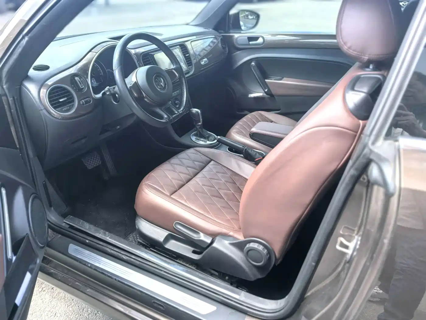 Volkswagen Beetle 2015 280TSI фото 4