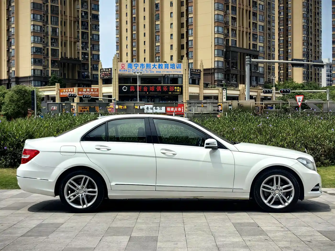 Mercedes-Benz C-Class 2013 C 260 CGI Elegance фото 3
