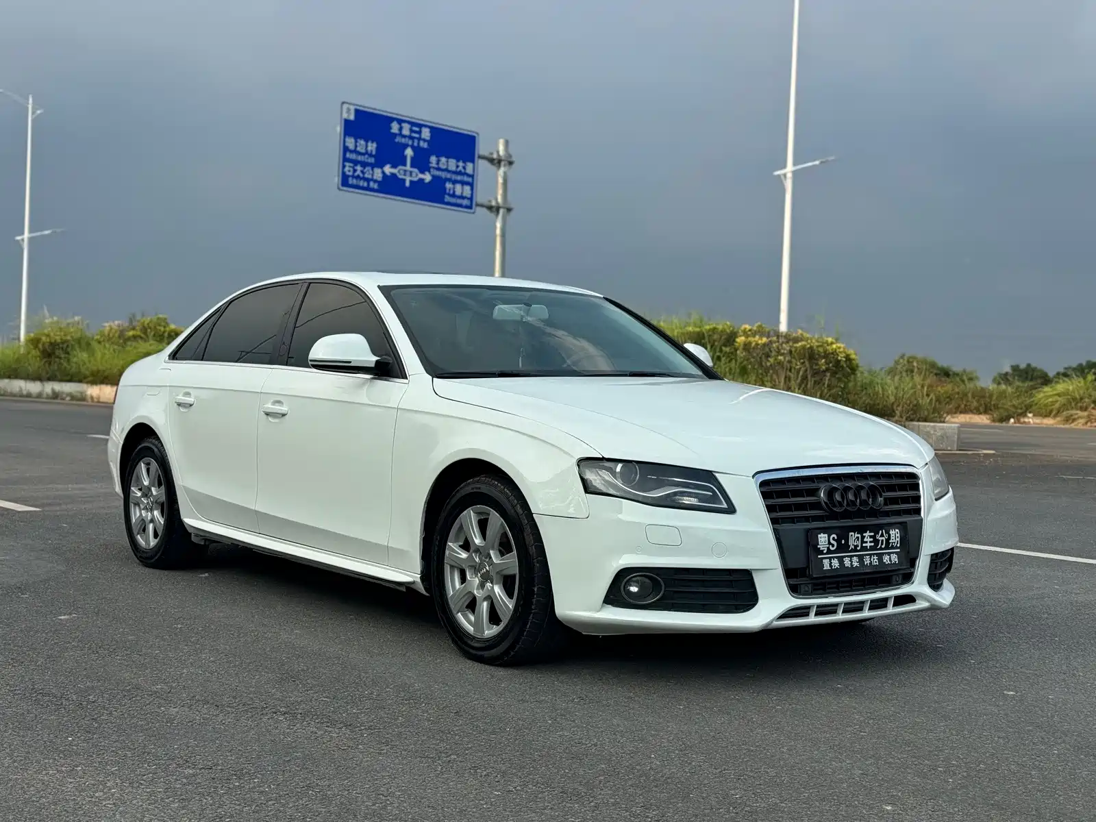 Фото 3 - Audi A4L
