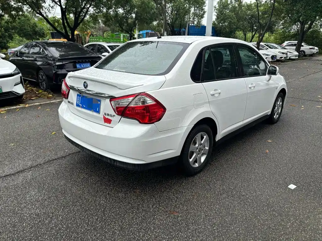 Venucia D50 2015 2015 1.6L Automatic Fashion