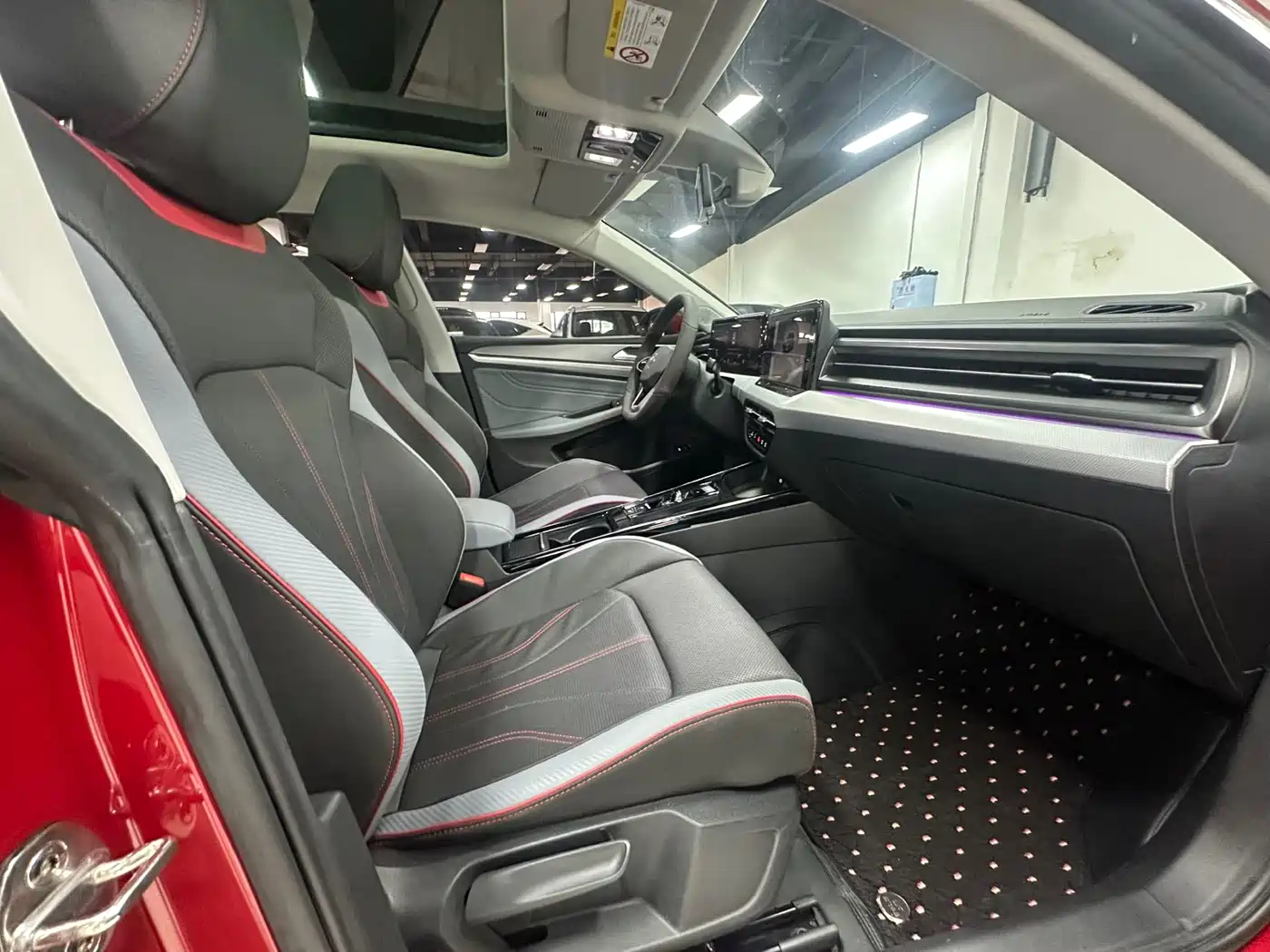 Volkswagen Lamando 2022 Lamando L 280TSI DSG Cool Edition фото 11