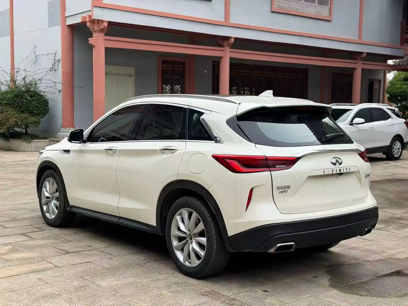 Infiniti QX50 2018 2.0T 4WD Elite Edition фото 4