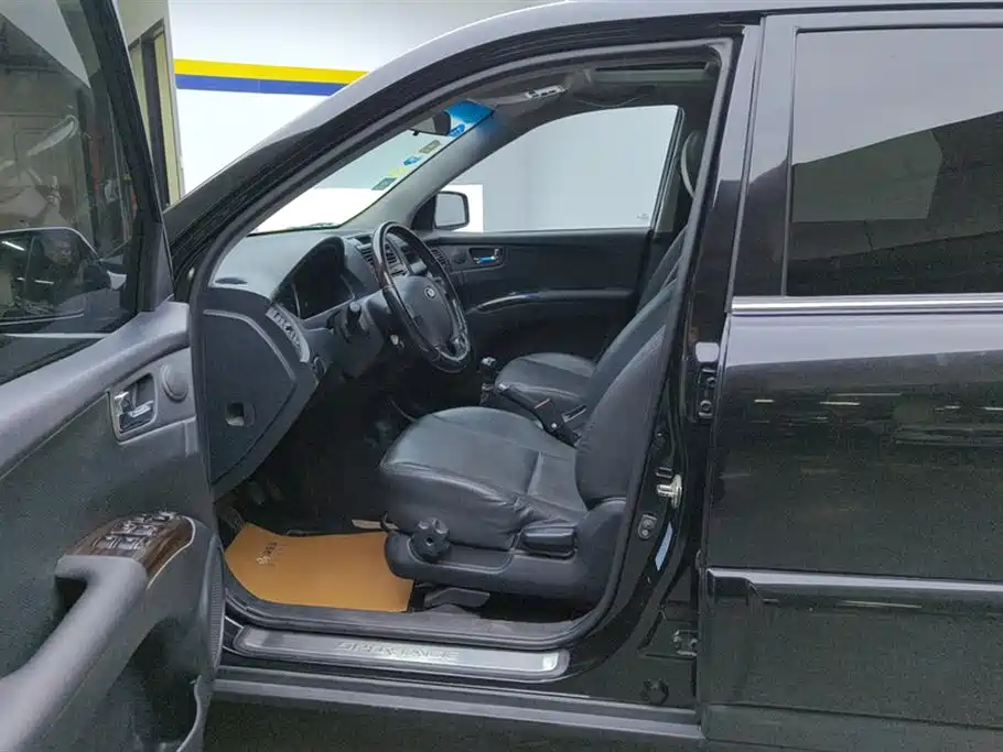 Kia Sportage 2013 2.0L Manual 2WD GLS фото 9