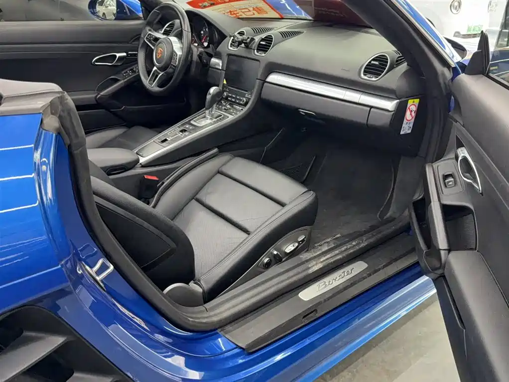 Porsche 718 2018 Boxster 2.0T фото 11