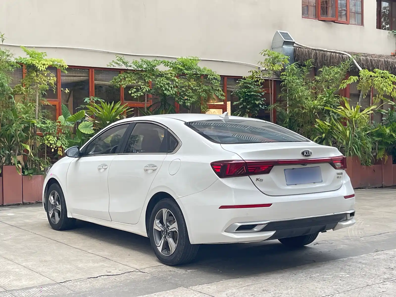 Photo 6 - Kia K3