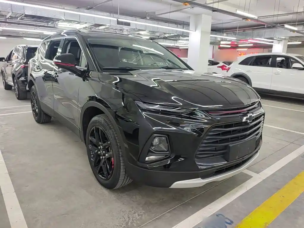 Photo 4 - Chevrolet Trailblazer