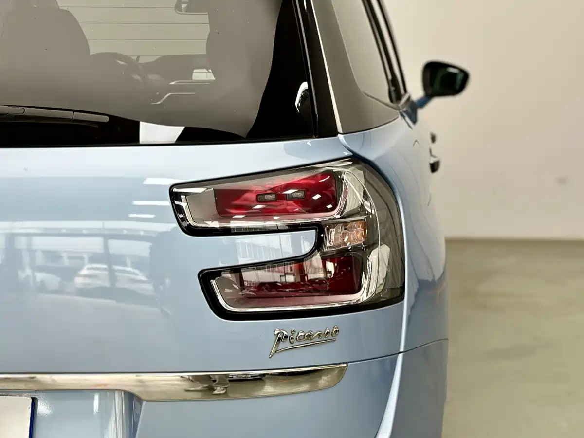 Citroën C4 Picasso 2015 Grand 1.6T Luxury 7-seater фото 14