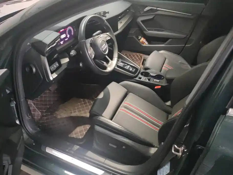 Audi A3 2021 Sportback 35 TFSI Premium Life Edition фото 9