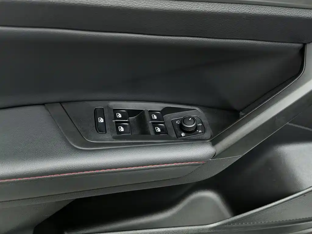 Volkswagen Lavida 2023 280TSI DSG Starlight Comfort Edition фото 9