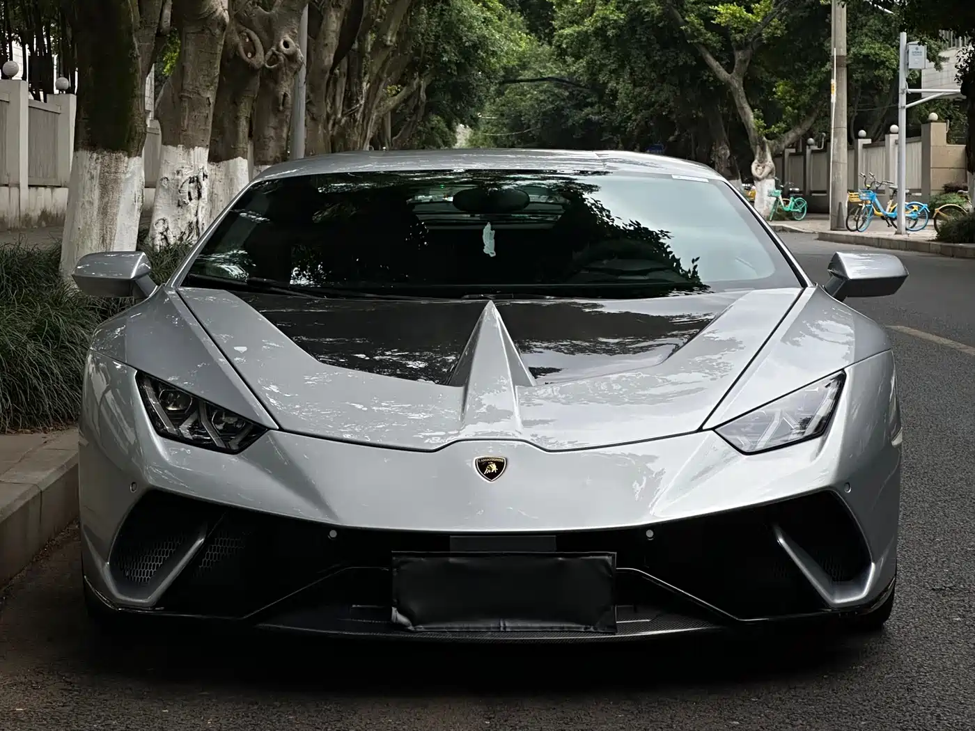 Lamborghini Huracán 2016 Huracán RWD Coupe фото 2