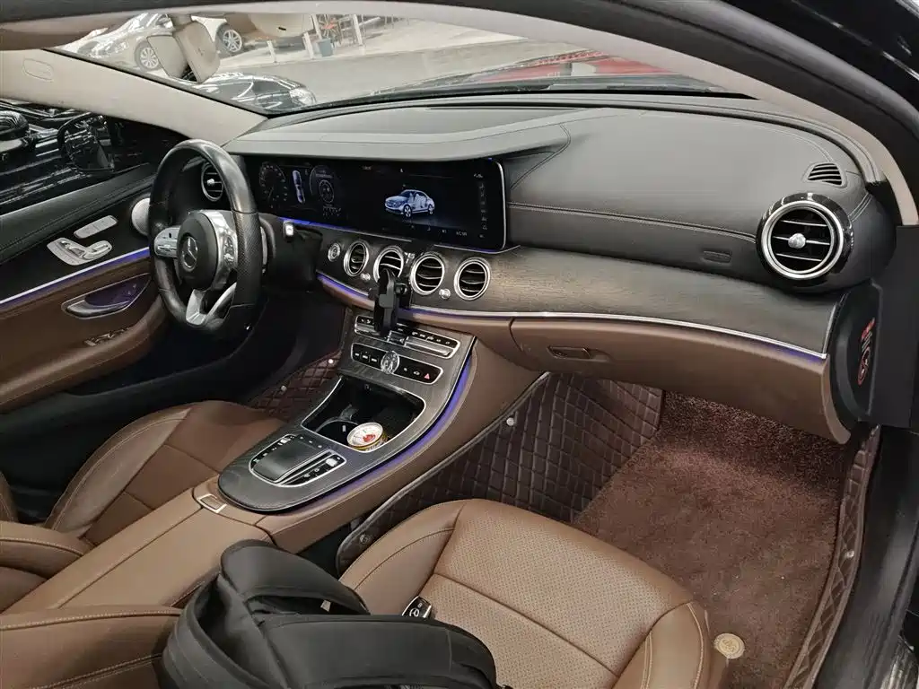 Mercedes-Benz E-Class 2019 E 300 L Sport Luxury фото 12