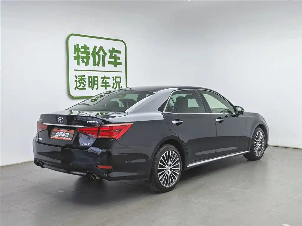 Toyota Crown 2018 2.0T Sport Edition фото 2