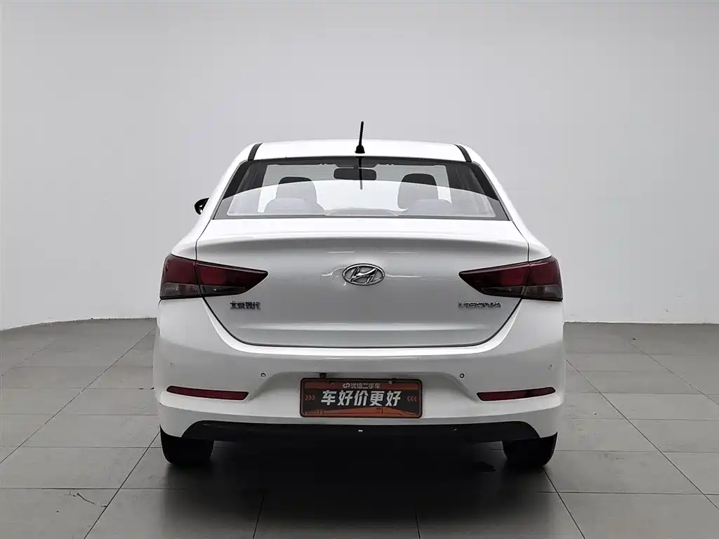HYUNDAI ACCEPT