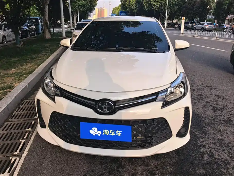 Toyota Vios FS 2021 1.5L CVT Fengchi Edition фото 2