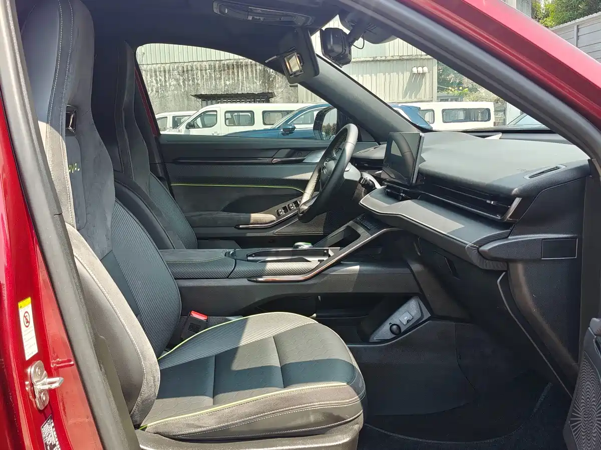 Haval H6S 2022 2022 1.5T DHT Smart Run Edition