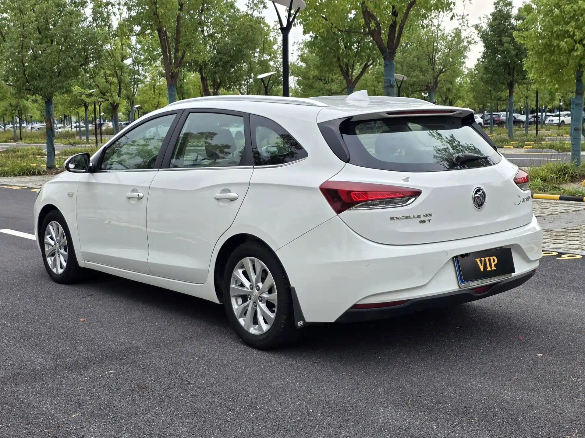 صورة 6 - Buick Excelle GT